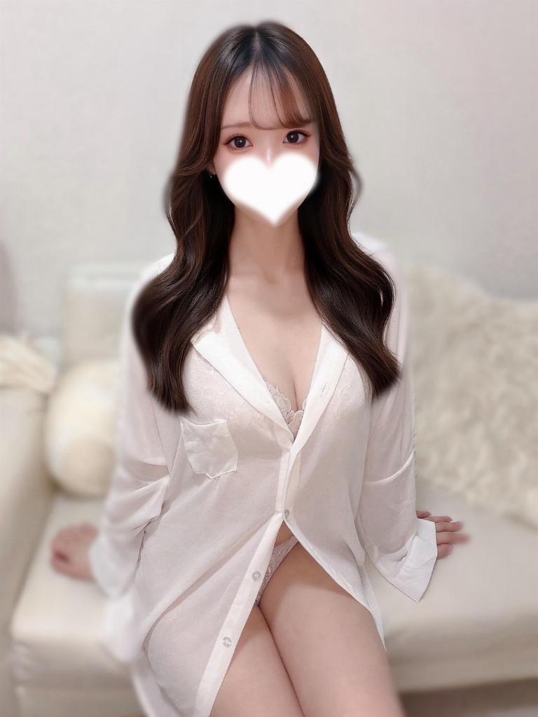 真白ゆの