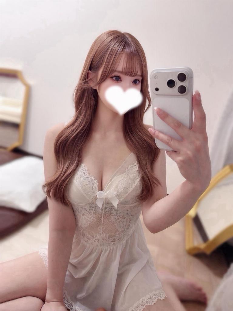 真白ゆの