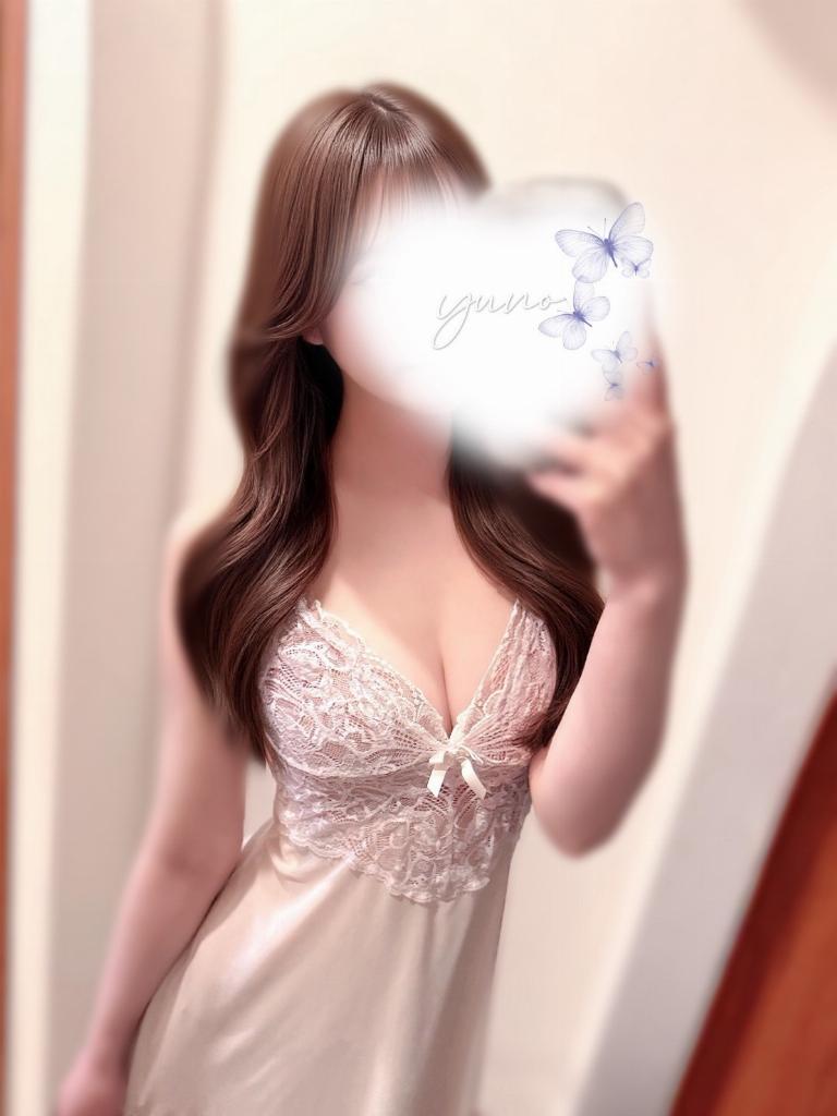 真白ゆの