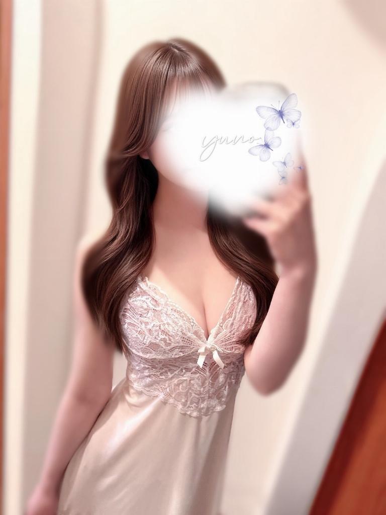 真白ゆの