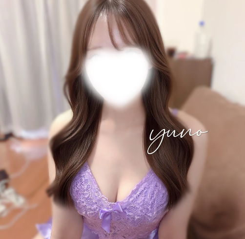 真白ゆの