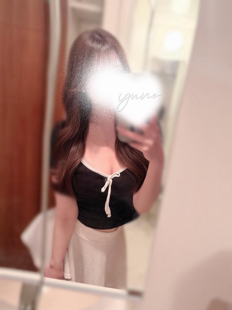 真白ゆの