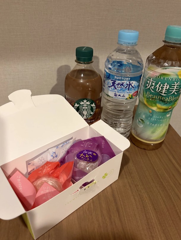 綾瀬もも