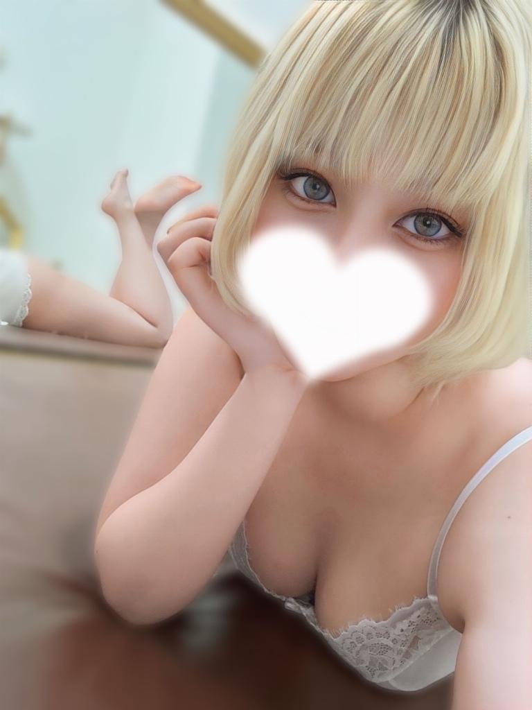 桃乃るあ