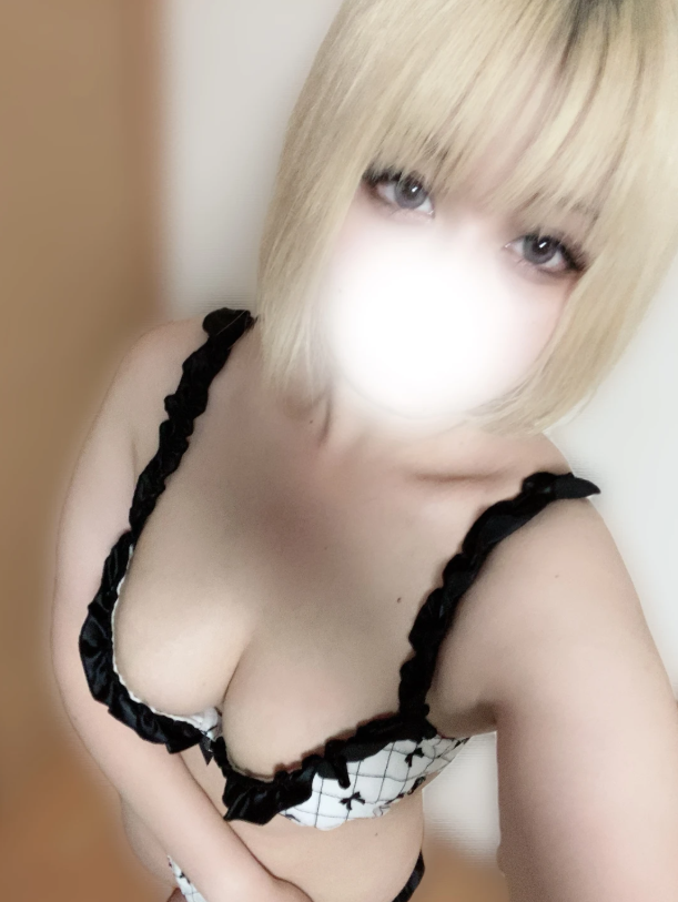 桃乃るあ