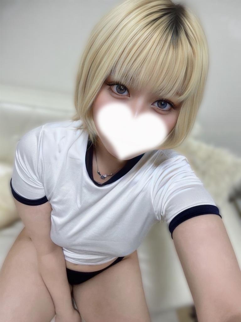 桃乃るあ
