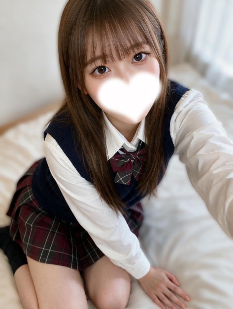 朝倉なな