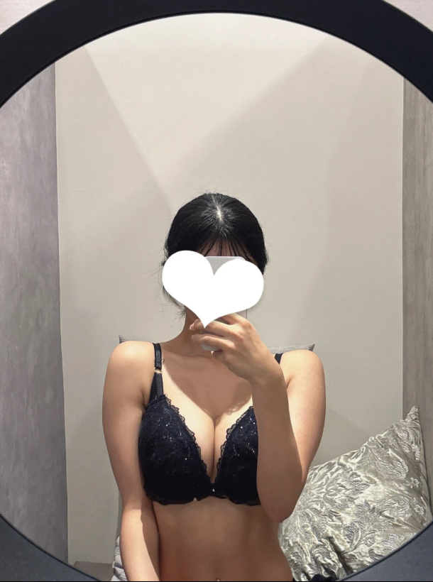 佐藤あやめ