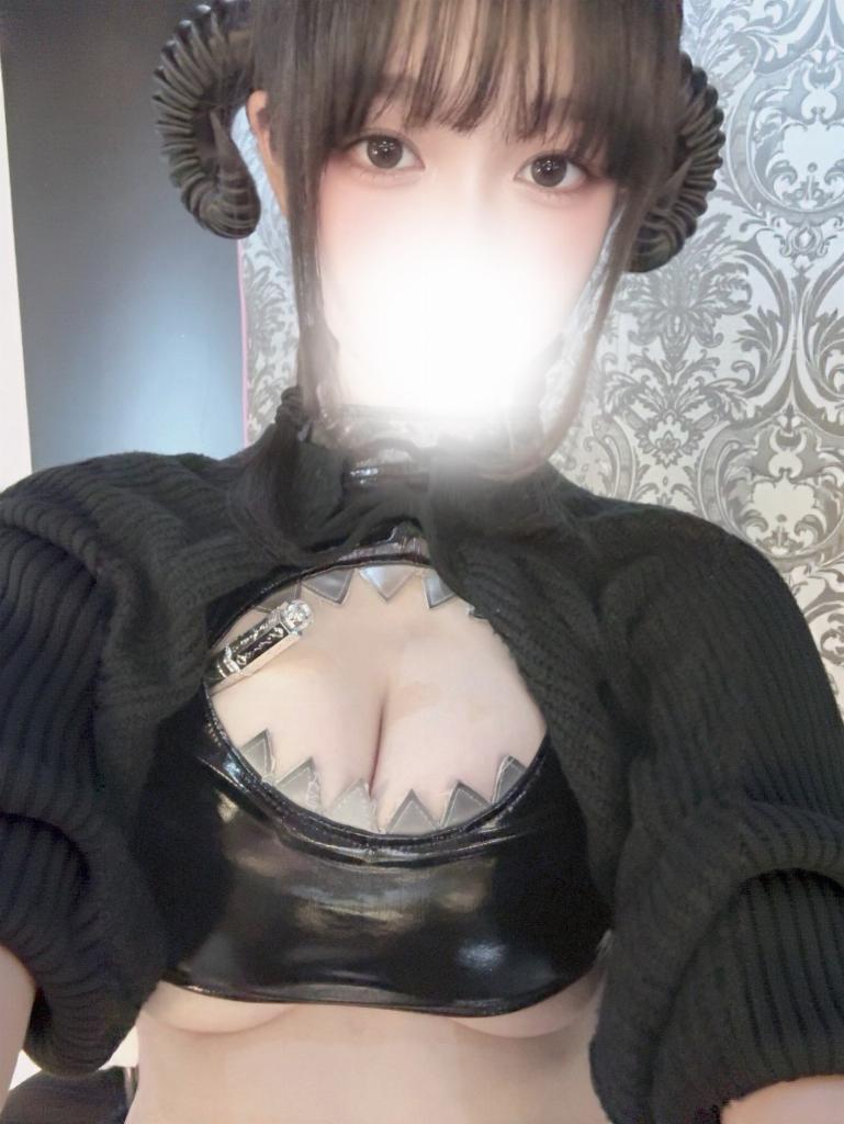 内田すばる