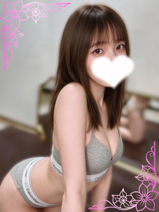 朝倉なな